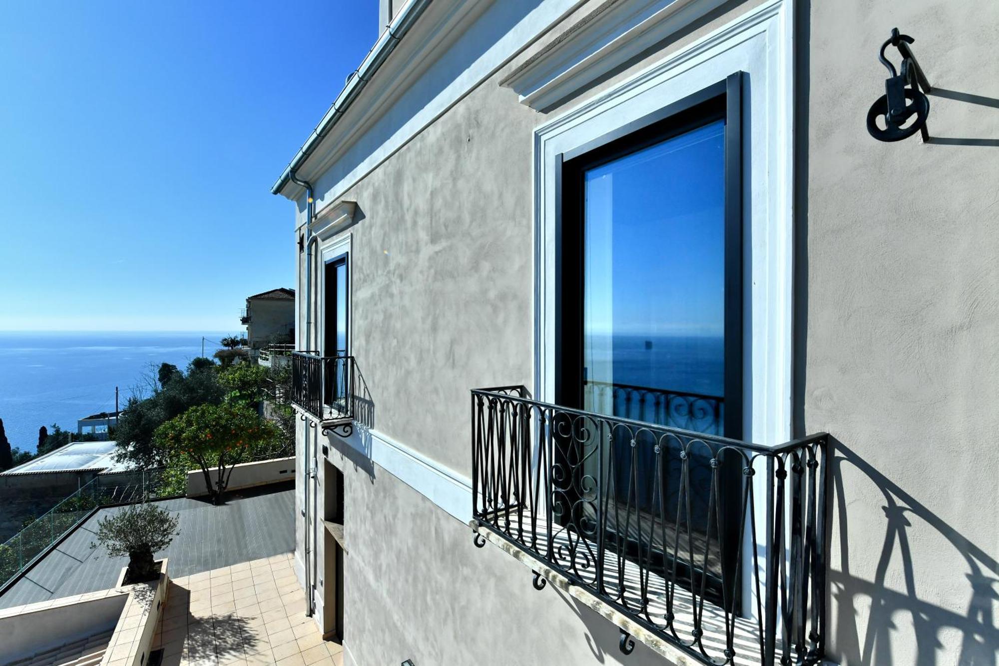 In Costa Relais & Luxury Suites Виетри Экстерьер фото