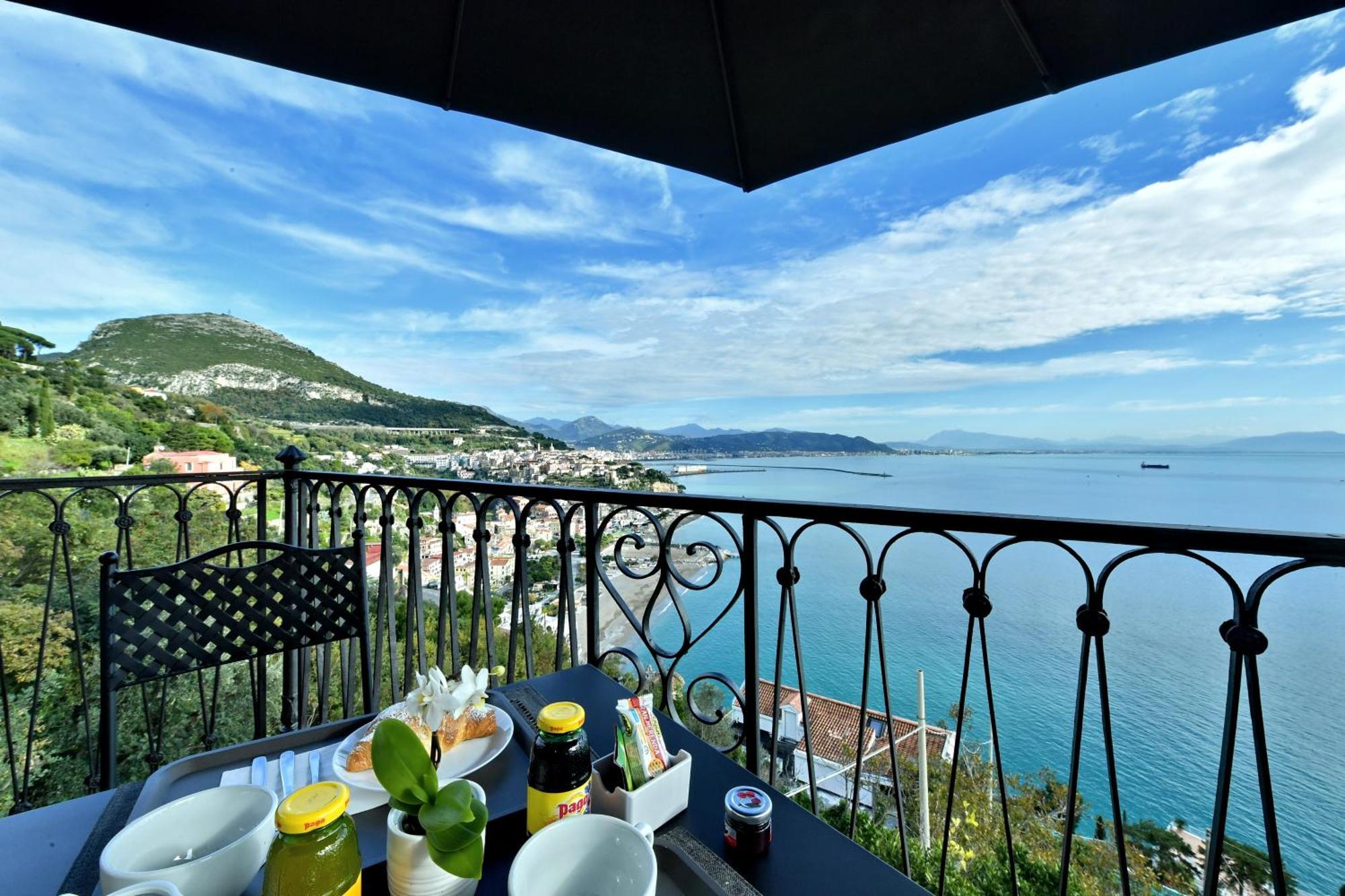 In Costa Relais & Luxury Suites Виетри Экстерьер фото