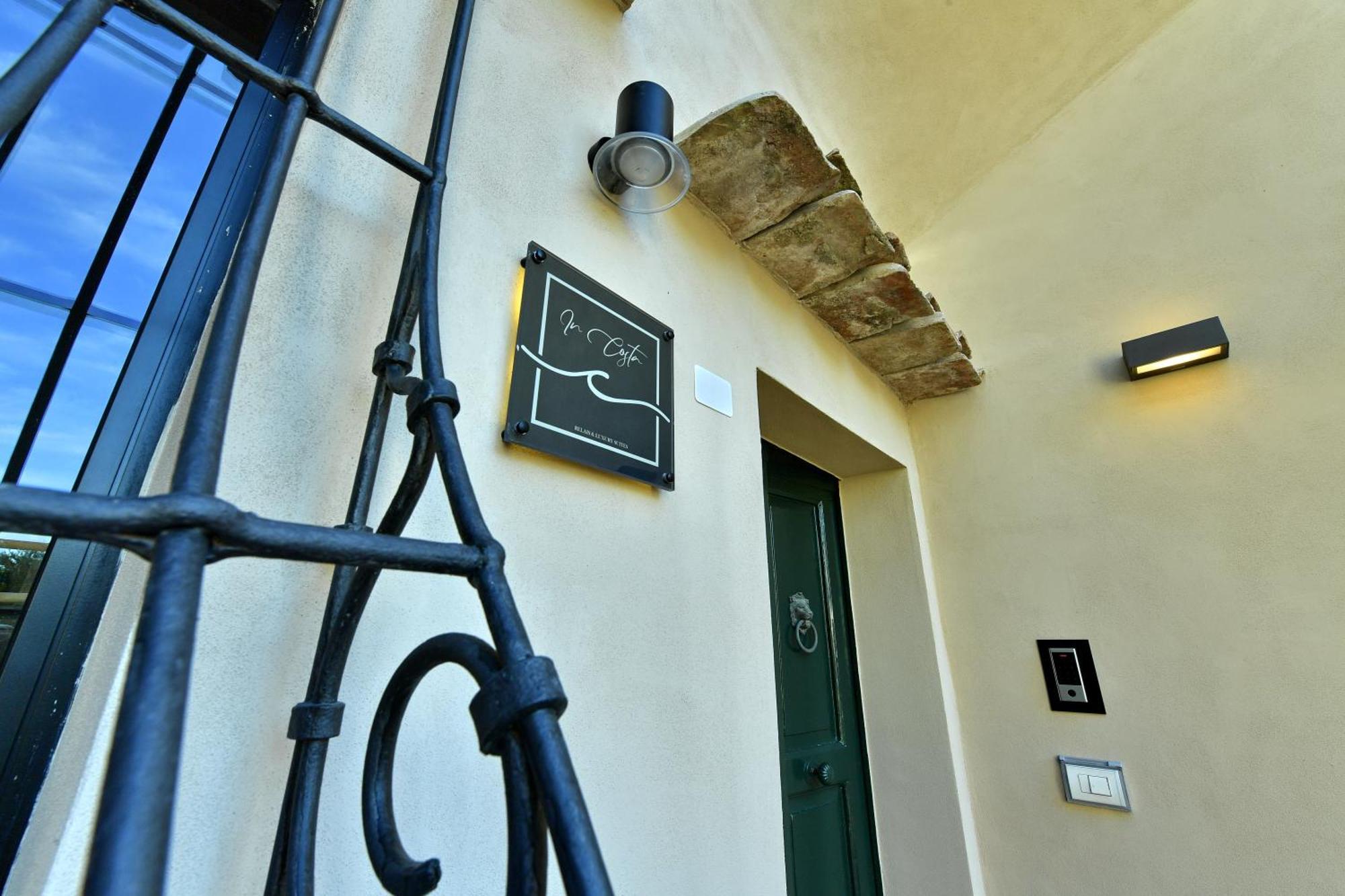 In Costa Relais & Luxury Suites Виетри Экстерьер фото